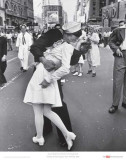 V-J Day Times Square 1945 a.k.a. The Kiss - Alfred Eisenstaedt, 1945