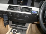 BMW 523 Parrot CK3100.JPG