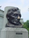 Notice that Lincolns nose is quite shiny...