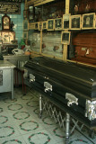 casket shop, Calle de la Escondida