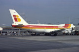 IBERIA BOEING 747 200 EZE RF 1368 32.jpg