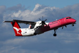 QANTAS LINK DASH 8 400 SYD RF IMG_3869.jpg