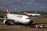 QANTAS AIRBUS A330 300 SYD RF 5K5A7669.jpg