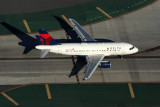 DELTA AIRBUS A319 LAX RF 5K5A5017.jpg