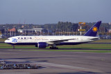 VARIG BOEING 777 200 AMS RF 1778 5.jpg