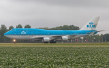 Boeing 747-406(M) 