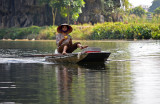 Rowing with feets - Ninh Binh