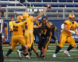 Queen's vs Waterloo 02736 copy.jpg