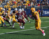 Queen's vs Ottawa 08764 copy.jpg