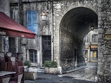Archway, Vence