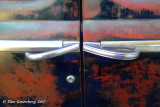 Opposing Handles