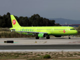 A321 VQ-BQH 