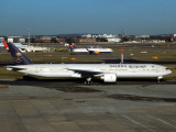 B777-300 HZ-AK22