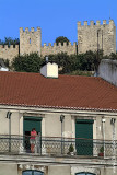 Com o Castelo às Costas