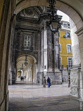 Sob o Arco da Rua Augusta