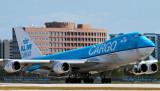 2017 MIA Ramp Tour - KLM Cargo B747-406F(ER) PH-CKA rotating from runway 27