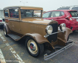 Plymouth 1932 2-dr sedan DD 5-16 (1).jpg