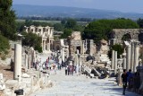 The main avenue leading to the <a href=https://en.wikipedia.org/wiki/Library_of_Celsus >Library of Celsus</a> 