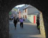  Carlingford town gateway_Tholsel