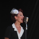212:365Vintage Vixen Singer