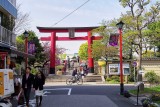 Kameido tenjin entrance @f4 QS1