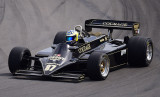DSC_7978 R.jpg