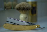 Koraat   Straight Razor 