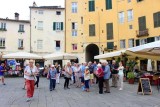 2017095644 Piazza Anfiteatro Lucca.jpg