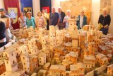 2017095763 Model of San Gimignano.jpg