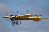 Barrie Russell flying the Ray McPeake built Etrich Taube, 0T8A7324.jpg