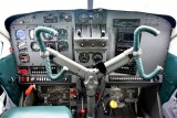 N437CH cockpit 226  