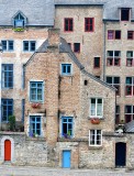 Red and Blue windows and doors, Namur Belgium 084  