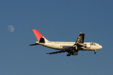 JAPAN AIRLINES AIRBUS A300 600R HND RF IMG_5670.jpg