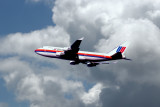 4L5A3686 UAL 747-400 N172UA Departure.jpg
