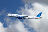 Chicago, IL UAL 777-300 N2251U Departure.jpg