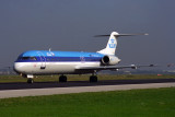 KLM FOKKER 100 AMS RF 1070 16.jpg