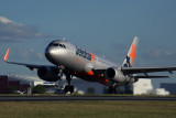 JETSTAR AIRBUS A320 BNE RF 5K5A0775.jpg