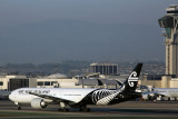 AIR NEW ZEALAND BOEING 777 300ER LAX RF 5K5A3316.jpg