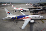 MALAYSIA AIRLINES BOEING 737 800 KUL RF 5K5A7883.jpg