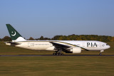 PIA PAKISTAN BOEING 777 200LR BHX 5K5A4406.jpg