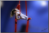 JULIE LAVERGNE  -  TISSUS ARIEN /  AERIAL SILK     Julie_007_