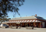 Prairie Hotel, Parachilna