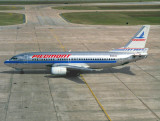 B733 N300AU 
