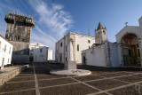 Largo de Dom Dinis (Torre do Castelo, Pousada, Igreja de Santa Maria, Pao de Audincias de D. Dinis e Capela de Santa Isabel)