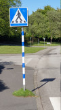 Ekologisk kommun där till och med en gatuskylt kan få en egen gräsmatta! ;-)