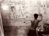 Calanques 1964 : L'artiste en action.
