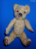 Vintage Merrythought bear