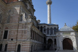 Istanbul Laleli mosque oct 2019 7070.jpg