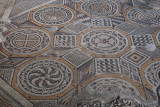 Antakya Museum Hotel Geometric mosaic sept 2019 5711.jpg
