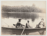 Unknown family in rowboat (Arvid family?)